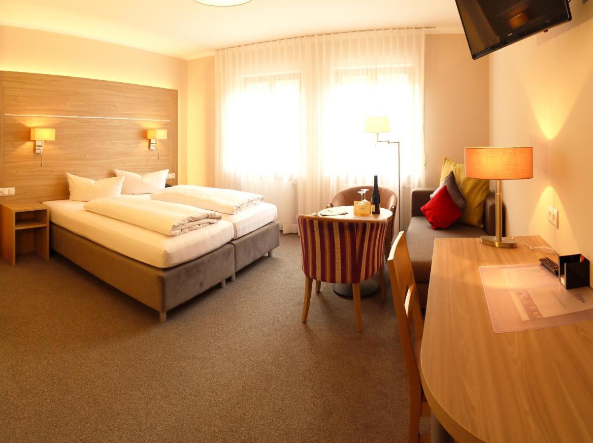 Michels Stern Hotel Marktbreit Bagian luar foto